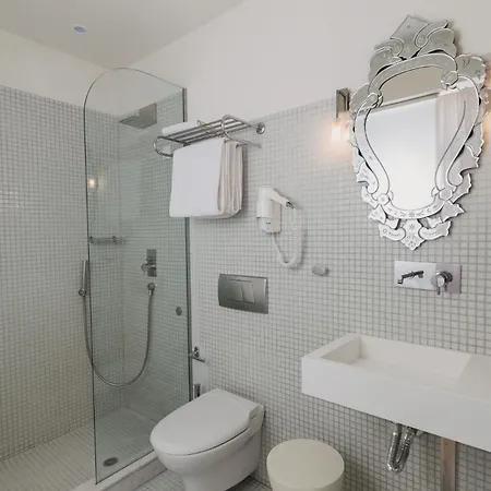 5 Hermoupolis Concept Sites Hotel 3*