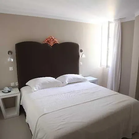 Hotel 5 Hermoupolis Concept Sites