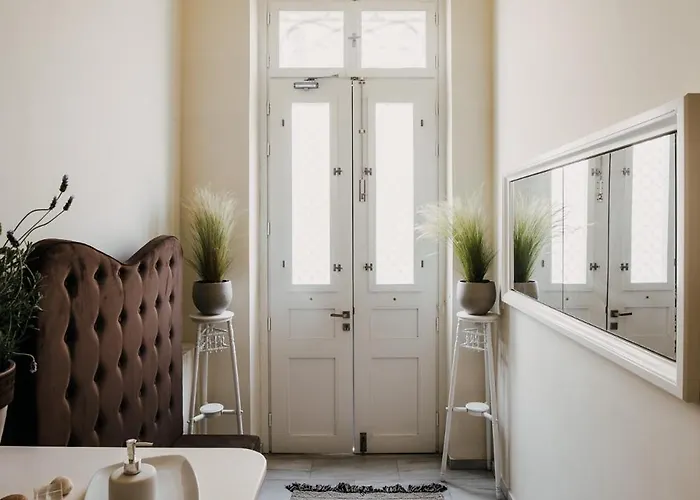 5 Hermoupolis Concept Sites