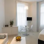 5 Hermoupolis Concept Sites 3* ארמופוליס