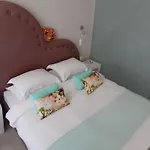 5 Hermoupolis Concept Sites מלון 3*