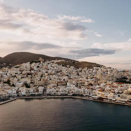 5 Hermoupolis Concept Sites 4* Ερμούπολη