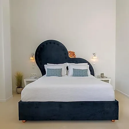 5 Hermoupolis Concept Sites Hotel 3*