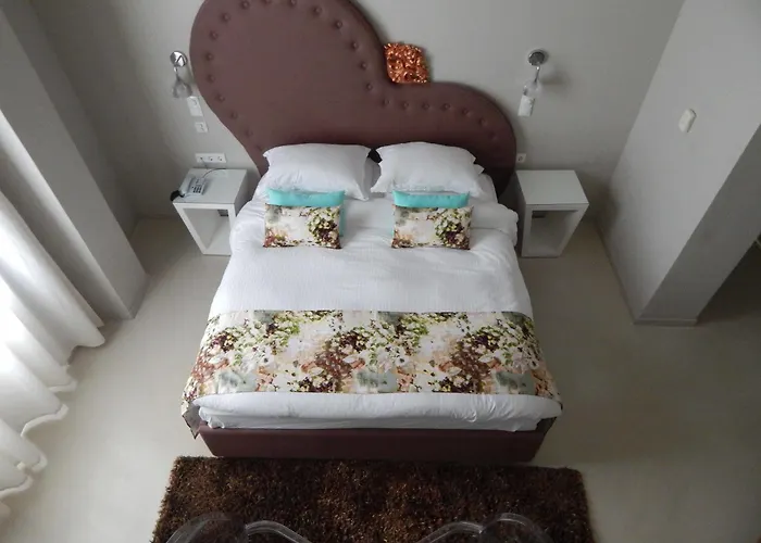 5 Hermoupolis Concept Sites